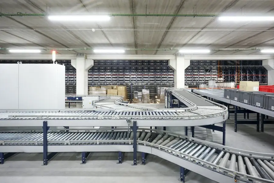 Conveyors & Material Handling